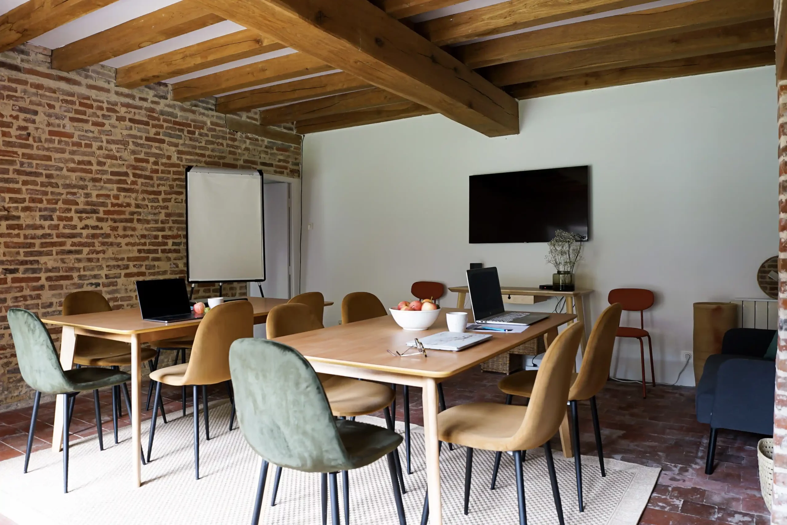 SALLE_DE_REUNION_MAISONFONTAINE7